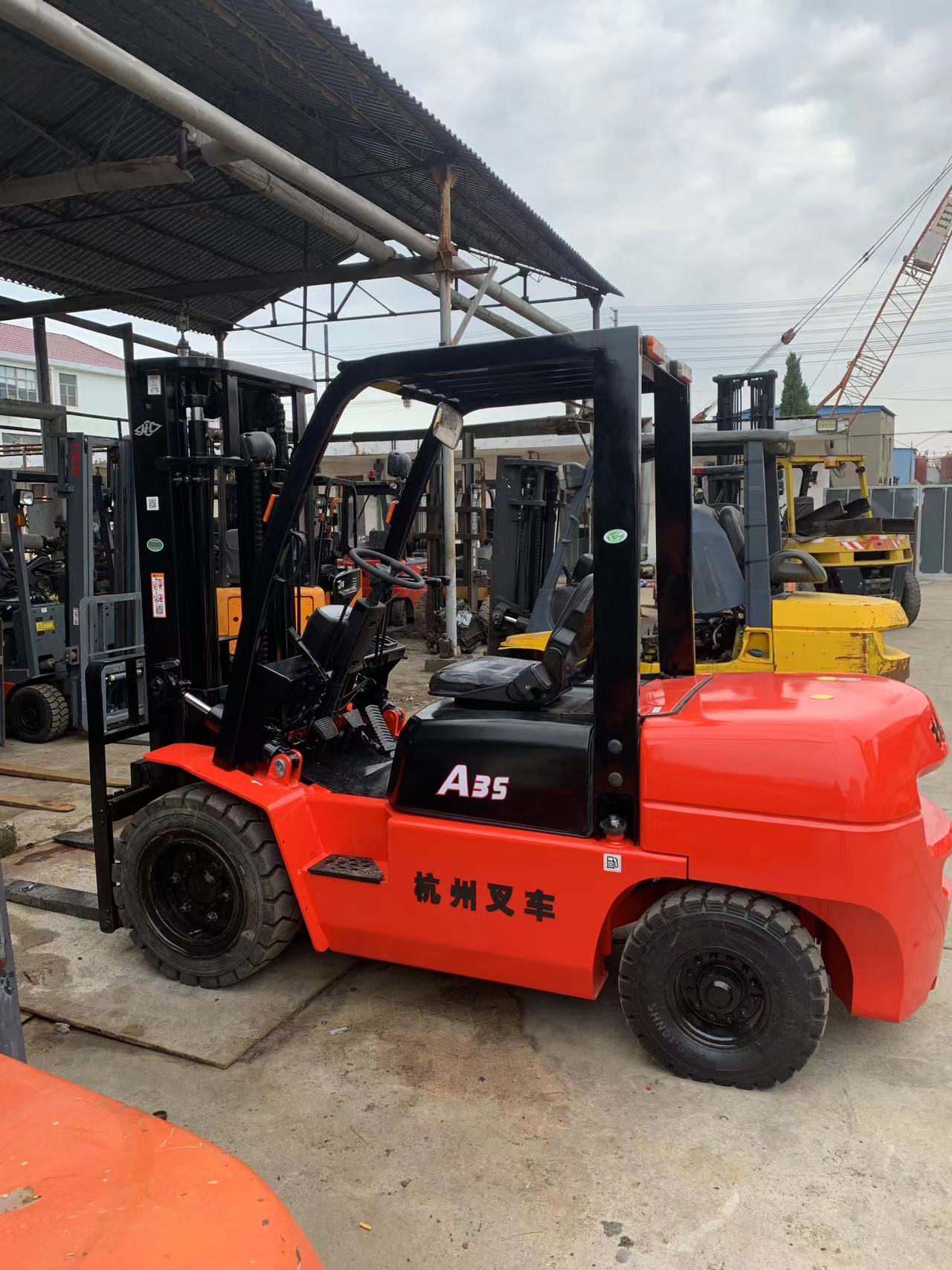 21年國三杭州3.5噸叉車